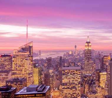 Günbatımında New York Manhattan manzarası