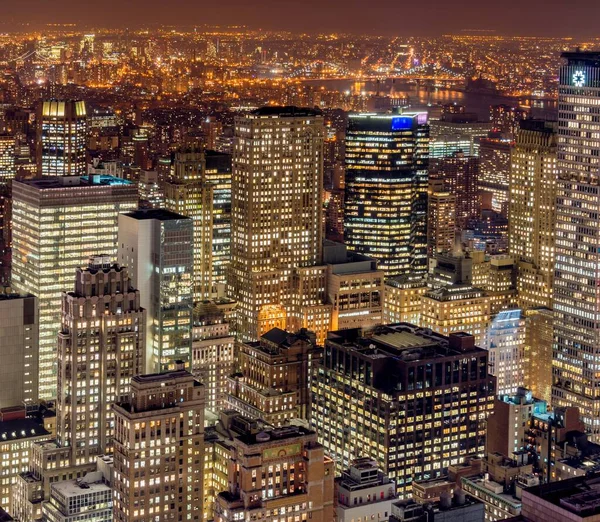 Utsikt över New York Manhattan under solnedgången timmar — Stockfoto