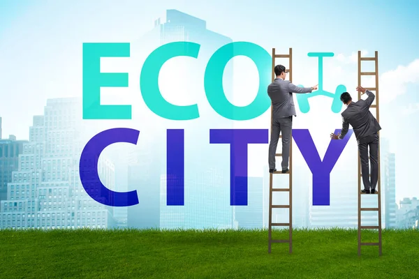 Eko şehir iş adamıyla ekoloji konsepti — Stok fotoğraf