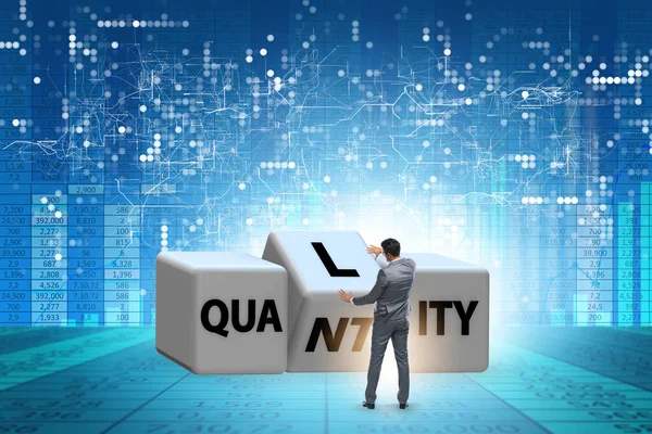 Dilemma of quantity versus quality — Stock Photo, Image