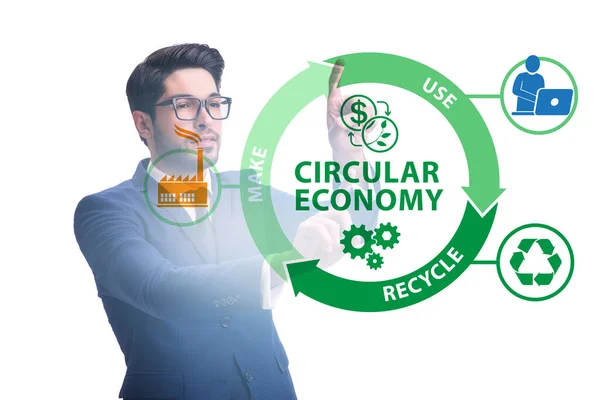 Concepto de economía circular con empresario —  Fotos de Stock