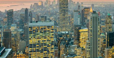 Günbatımında New York Manhattan manzarası