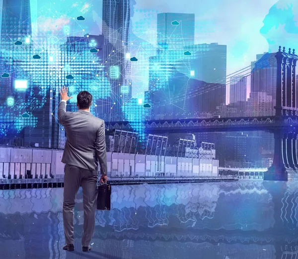 Bulut bilgi işlem kavramı işadamı