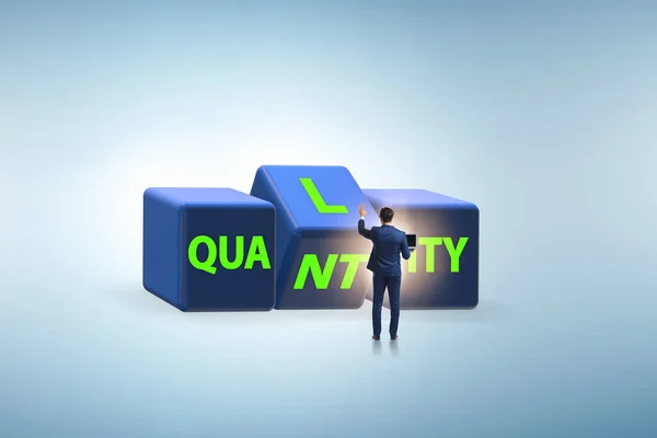 Dilemma of quantity versus quality — Stock Photo, Image