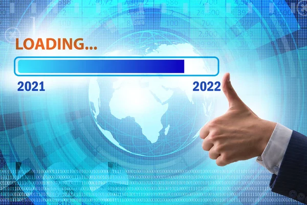 Концепція переходу з 2021 по 2022 рік — стокове фото
