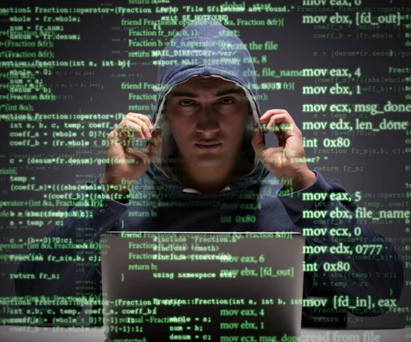 Jonge hacker in data security concept — Stockfoto