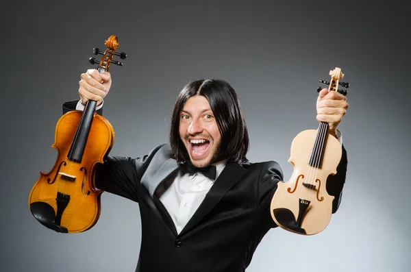 Homem violino no conceito musicano — Fotografia de Stock