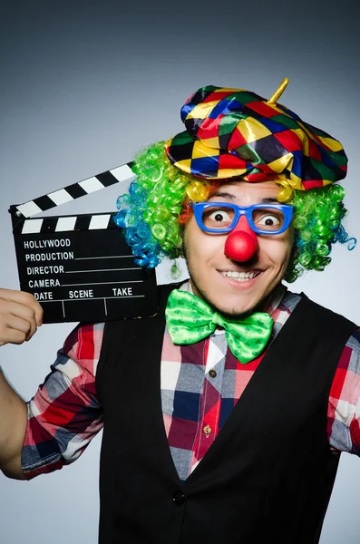 Clown avec le film board — Photo