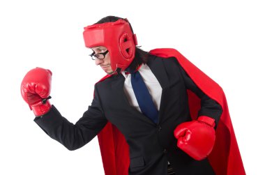 Genç işadamı beyazlar içinde izole edilmiş.