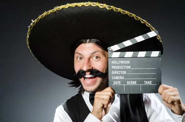 Divertido mexicano con sombrero en concepto —  Fotos de Stock