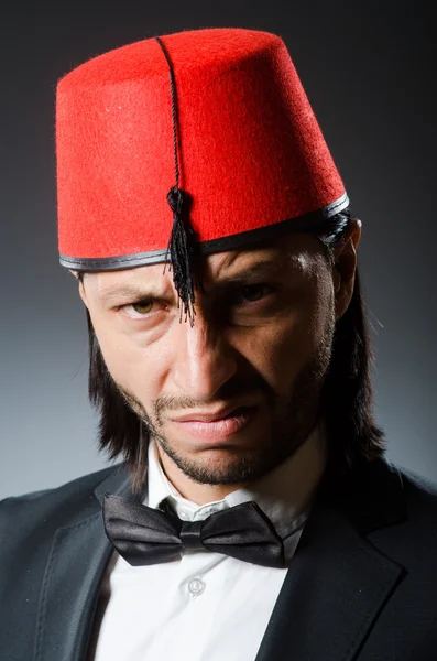 Homem de chapéu e vestido tradicional turco — Fotografia de Stock