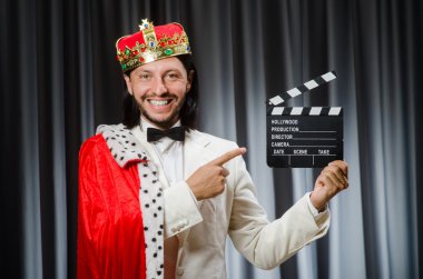 Kral film kurulu komik konsepti ile