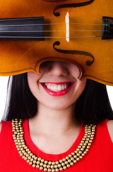 Mujer tocando el violín aislado en el blanco — Foto de Stock