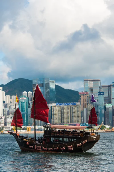 Hong Kong harbour with Aqua Luna ship — Stock Photo, Image
