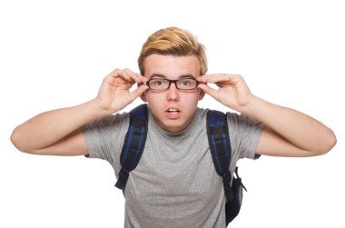 Sırt çantalı öğrenci beyaza izole edilmiş.