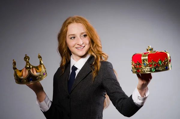 Queen businesswoman in funny concept — Stock Photo, Image