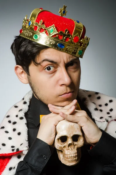 Concept with funny man wearing crown — Stock Photo, Image