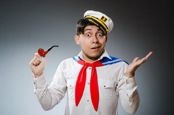 Vtipný kapitán námořník v klobouku — Stock fotografie