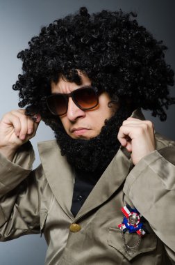 Askeri konseptte komik asker