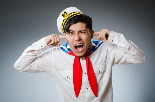 Funny capitán marinero con sombrero —  Fotos de Stock