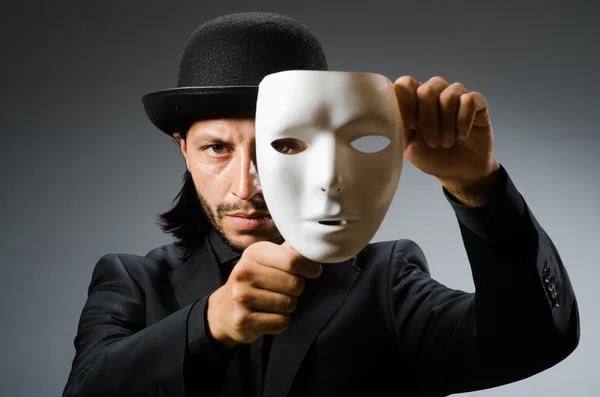 Concetto divertente con maschera teatrale — Foto Stock