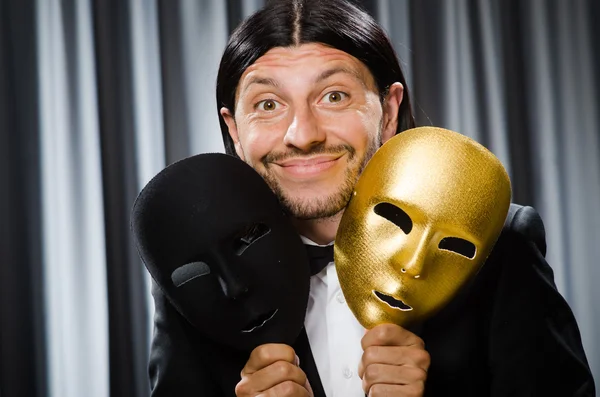 Grappig concept met theatraal masker — Stockfoto