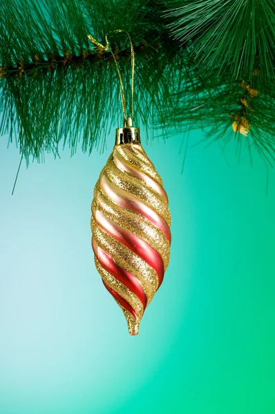 Juledekoration på grantræet - Stock-foto