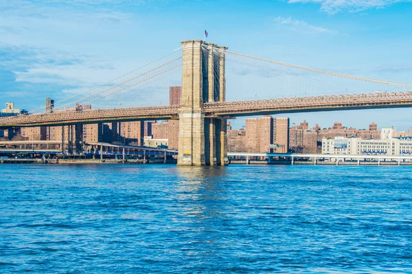 Parte del famoso puente de Brooklyn —  Fotos de Stock