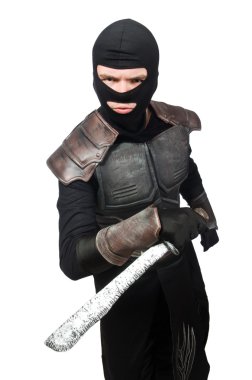 Beyaz bıçaklı ninja.
