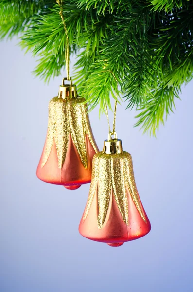 Decoración de Navidad en el abeto — Foto de Stock