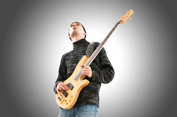 Jovem guitarrista — Fotografia de Stock