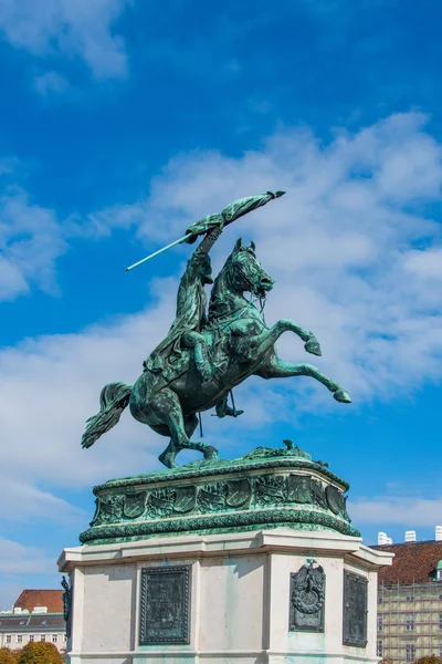 Statua Karola Habsburg — Zdjęcie stockowe