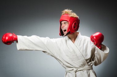 Spor konseptinde komik bir boksör