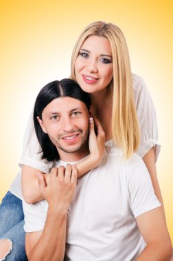 Aşık bir adam ve kadın