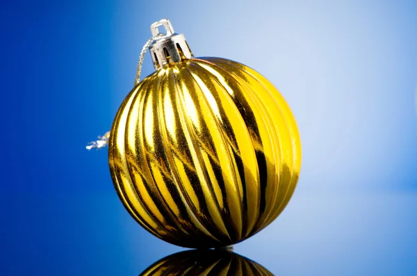 Gouden kerstversiering — Stockfoto