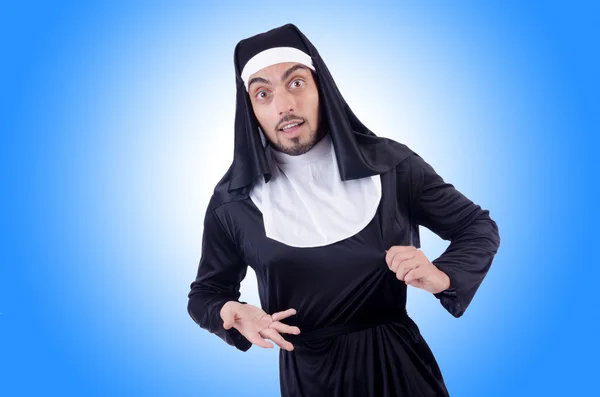 Lustige männliche Nonne — Stockfoto