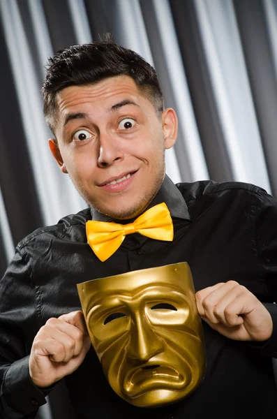 Grappig concept met theatraal masker — Stockfoto