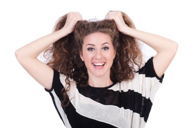 uzun saç kesimi olan kadın