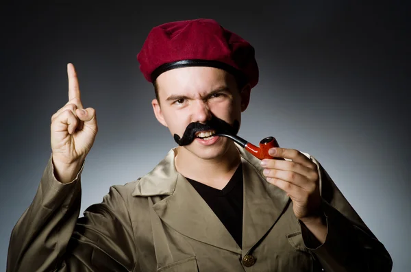 Soldat drôle dans l'armée — Photo