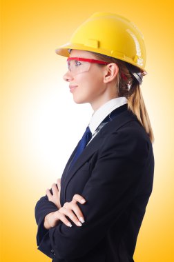 iş kadını zor şapka