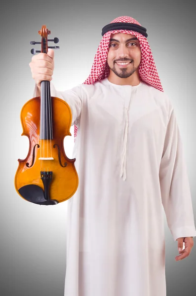 Αραβική άνθρωπος που παίζει μουσική — Φωτογραφία Αρχείου