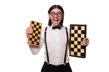 Beyazda izole edilmiş inek satranç oyuncusu