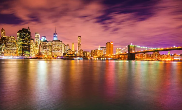 Panorama nocturno de Manhattan — Foto de Stock