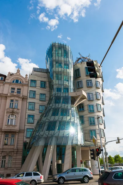 Dansande hus i Prag — Stockfoto