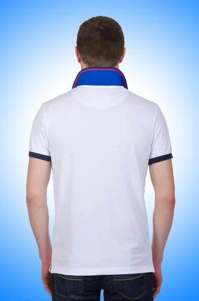 Manlig t-shirt på blå — Stockfoto