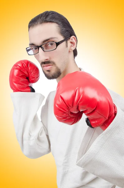 Homem lutador de karaté — Fotografia de Stock