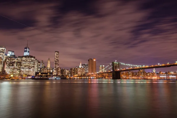 Noche de Manhattan en Nueva York, Estados Unidos — Foto de Stock