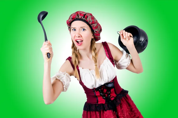 Junge Frau in Tracht — Stockfoto