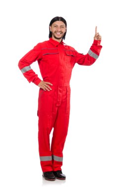 Kırmızı tulum içinde sanayi işçisi