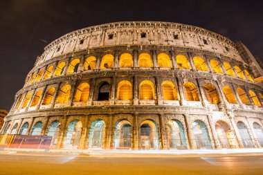 akşam sırasında ünlü colosseum